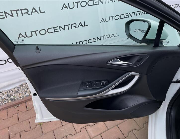 Opel Astra 19