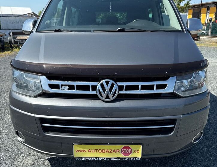 Volkswagen Caravelle 2