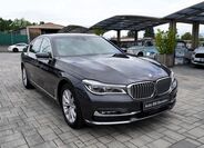 BMW Řada 7 8