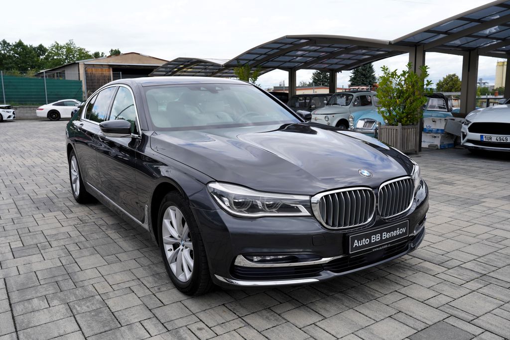 BMW Řada 7