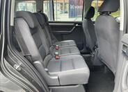 Volkswagen Touran 31