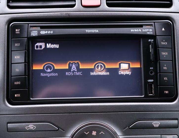 Toyota Auris 19