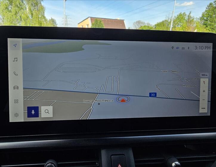 Lexus UX 300h 11