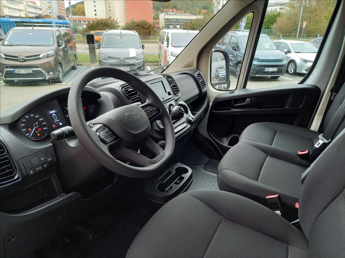 Toyota ProAce