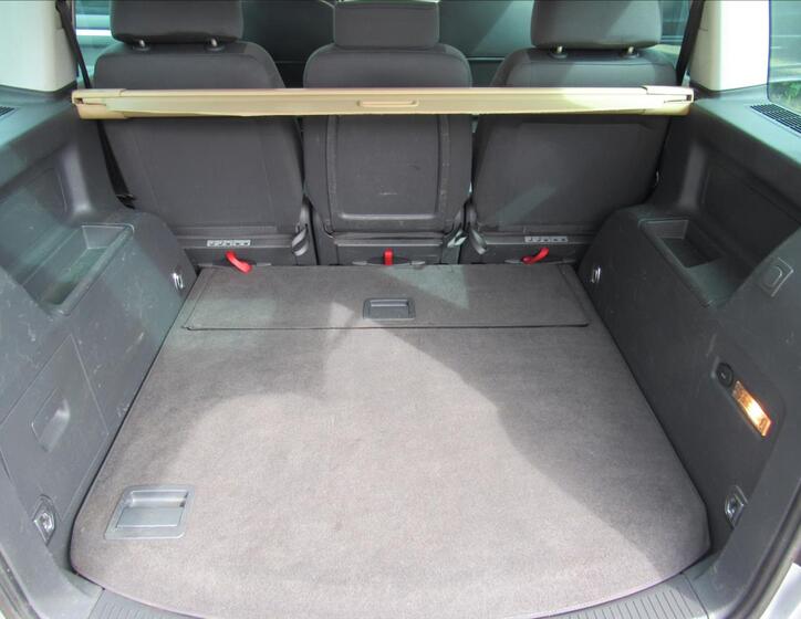 Volkswagen Touran 23