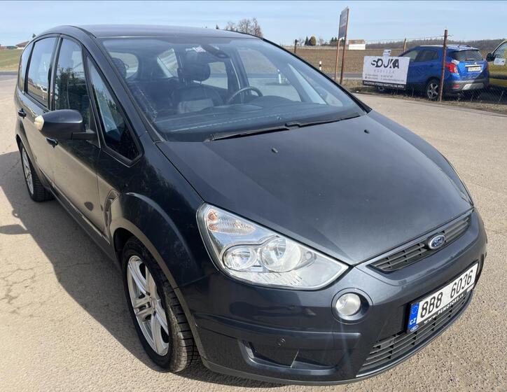 Ford S-MAX 3
