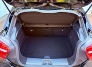 Mercedes-Benz Třídy A 10