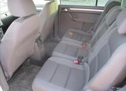 Volkswagen Touran 11