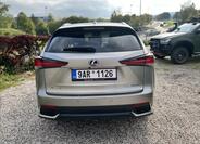 Lexus NX 300h 6