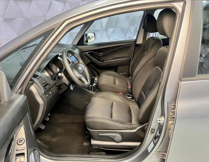Hyundai ix20 11