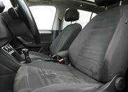 Volkswagen Touran 36