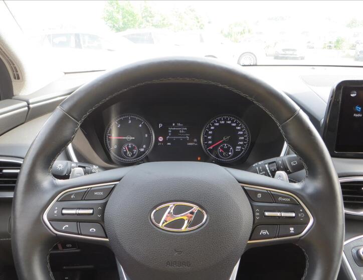 Hyundai Santa Fe 20