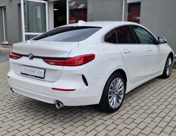 BMW Řada 2 10