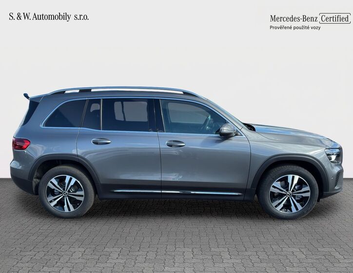 Mercedes-Benz GLB 5