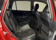 Toyota RAV4 13