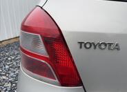 Toyota Yaris 15