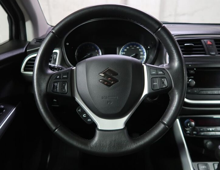 Suzuki SX4 15