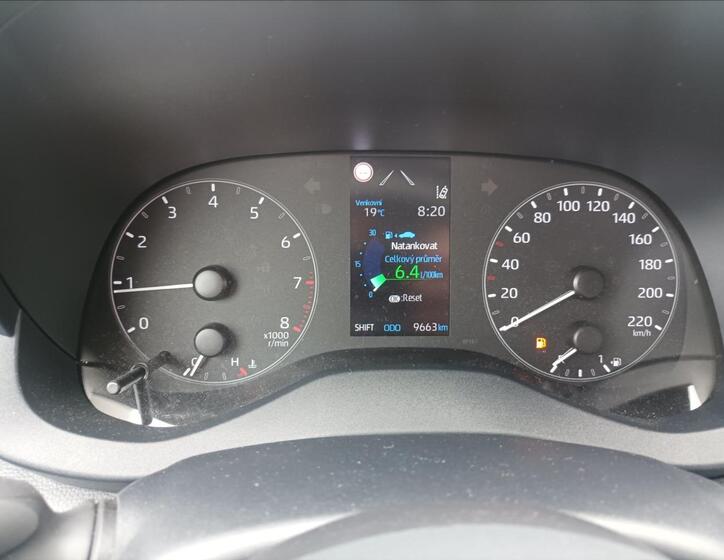 Toyota Yaris 12