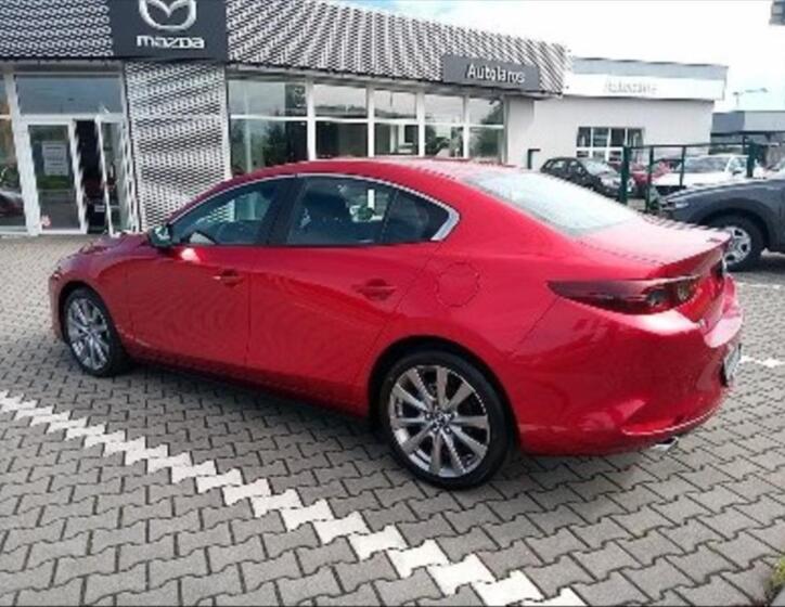 Mazda 3 6