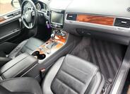 Volkswagen Touareg 20