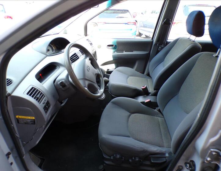 Hyundai Matrix 13
