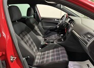 Volkswagen Golf 22