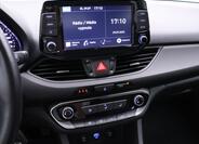 Hyundai i30 23
