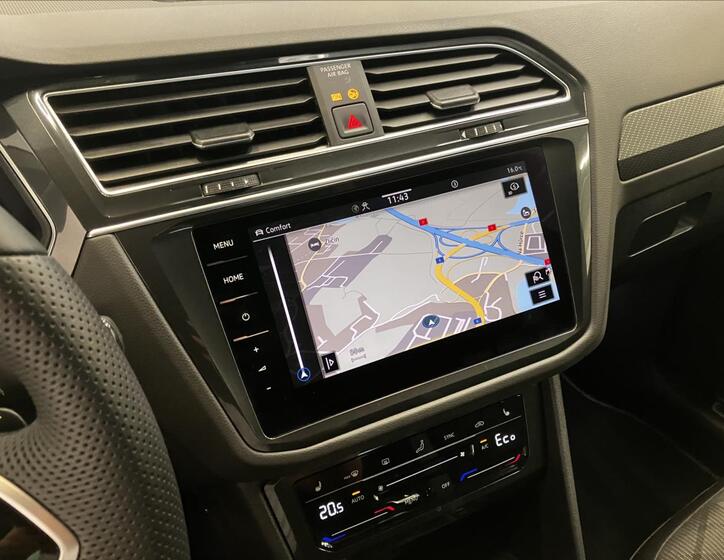 Volkswagen Tiguan 7