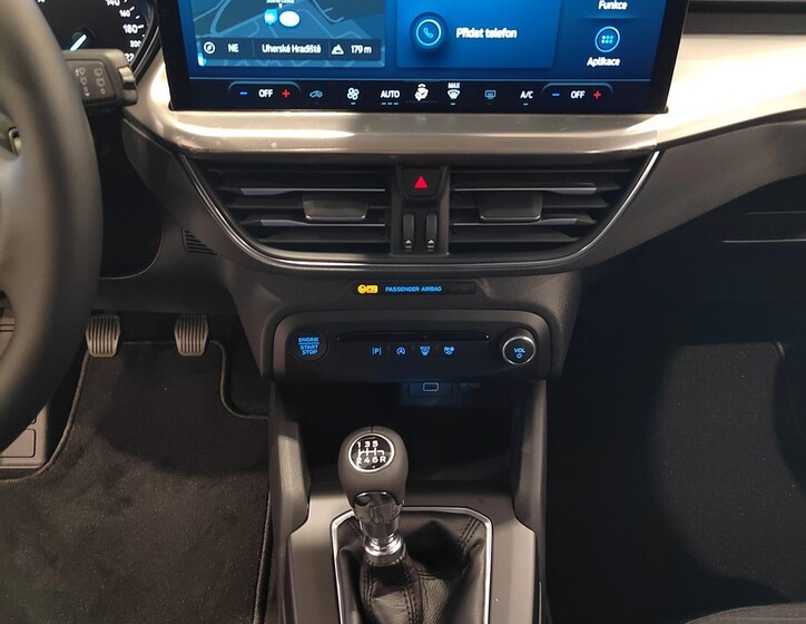 Ford Focus 24