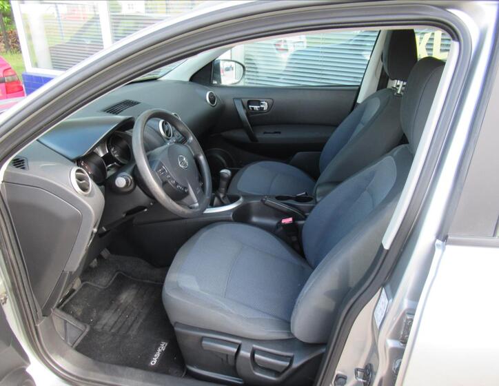 Nissan Qashqai 16