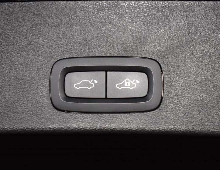 Volvo XC40 11
