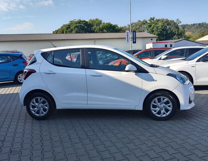 Hyundai i10 4