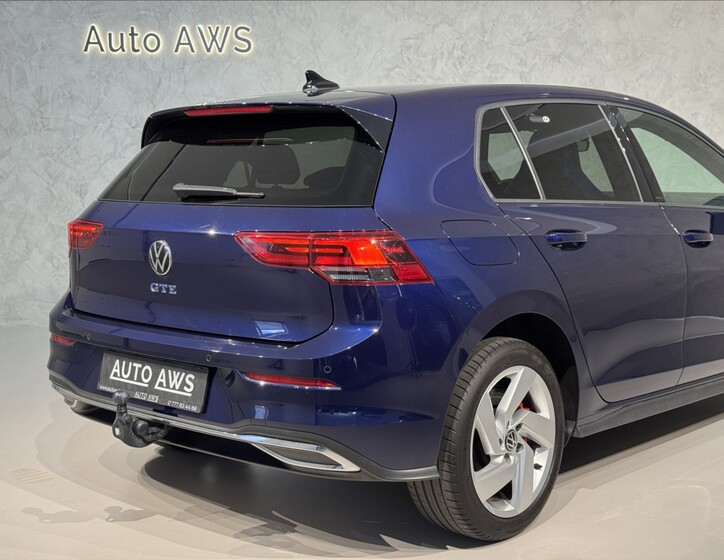 Volkswagen Golf 10