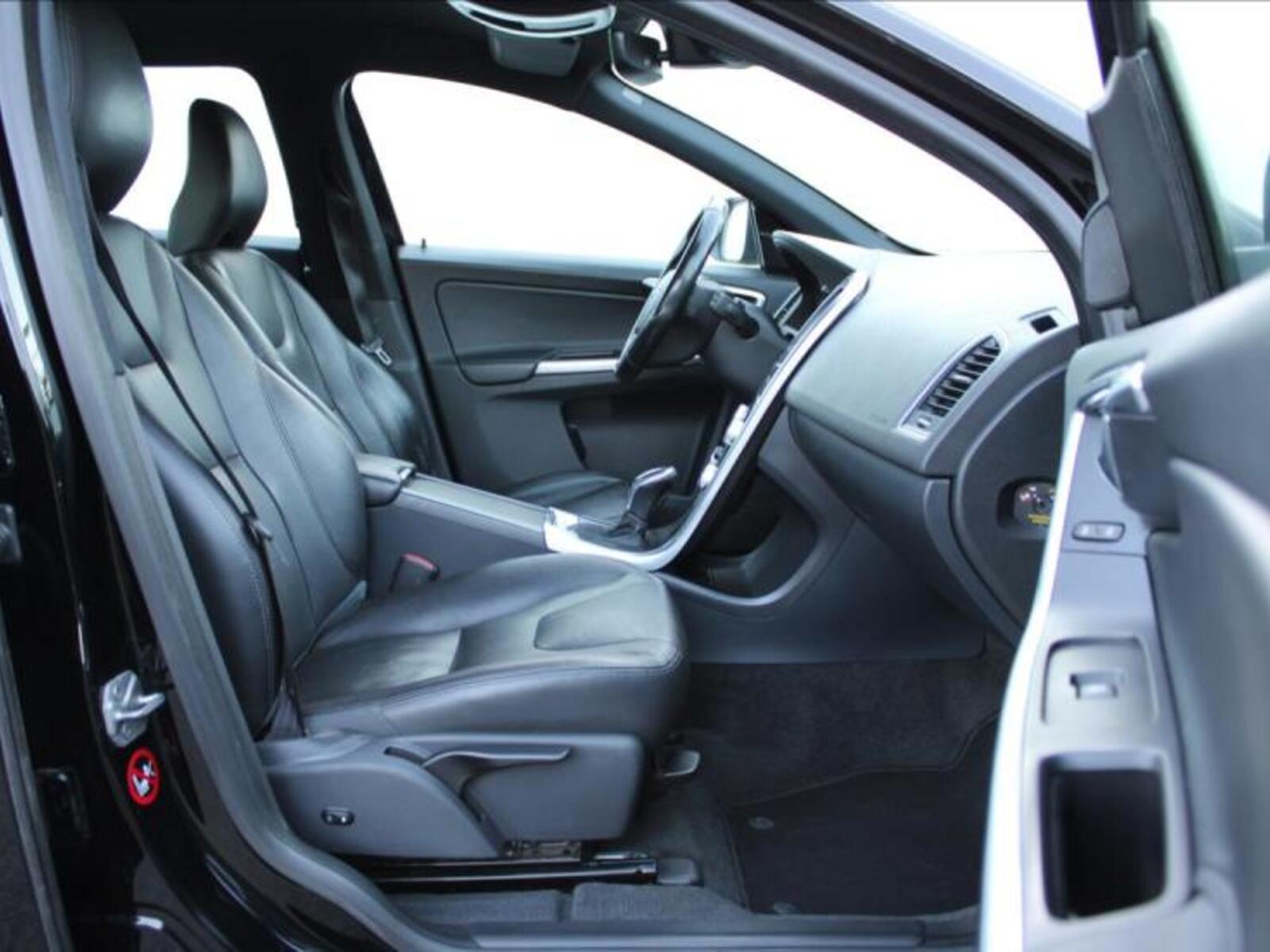 Volvo XC60 27