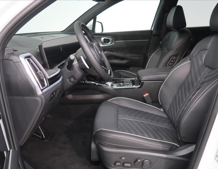 KIA Sorento 12