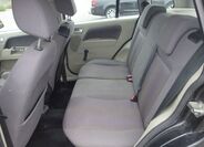 Ford Fusion 16