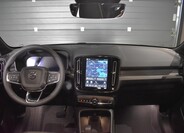 Volvo EX40 24