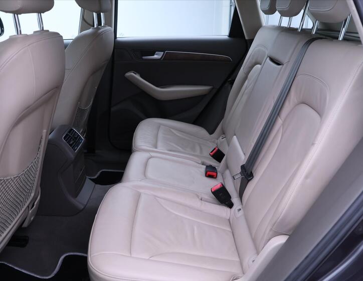 Audi Q5 16