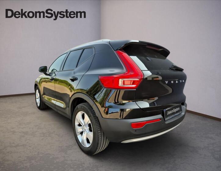 Volvo XC40 4