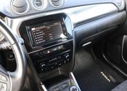 Suzuki Vitara 21