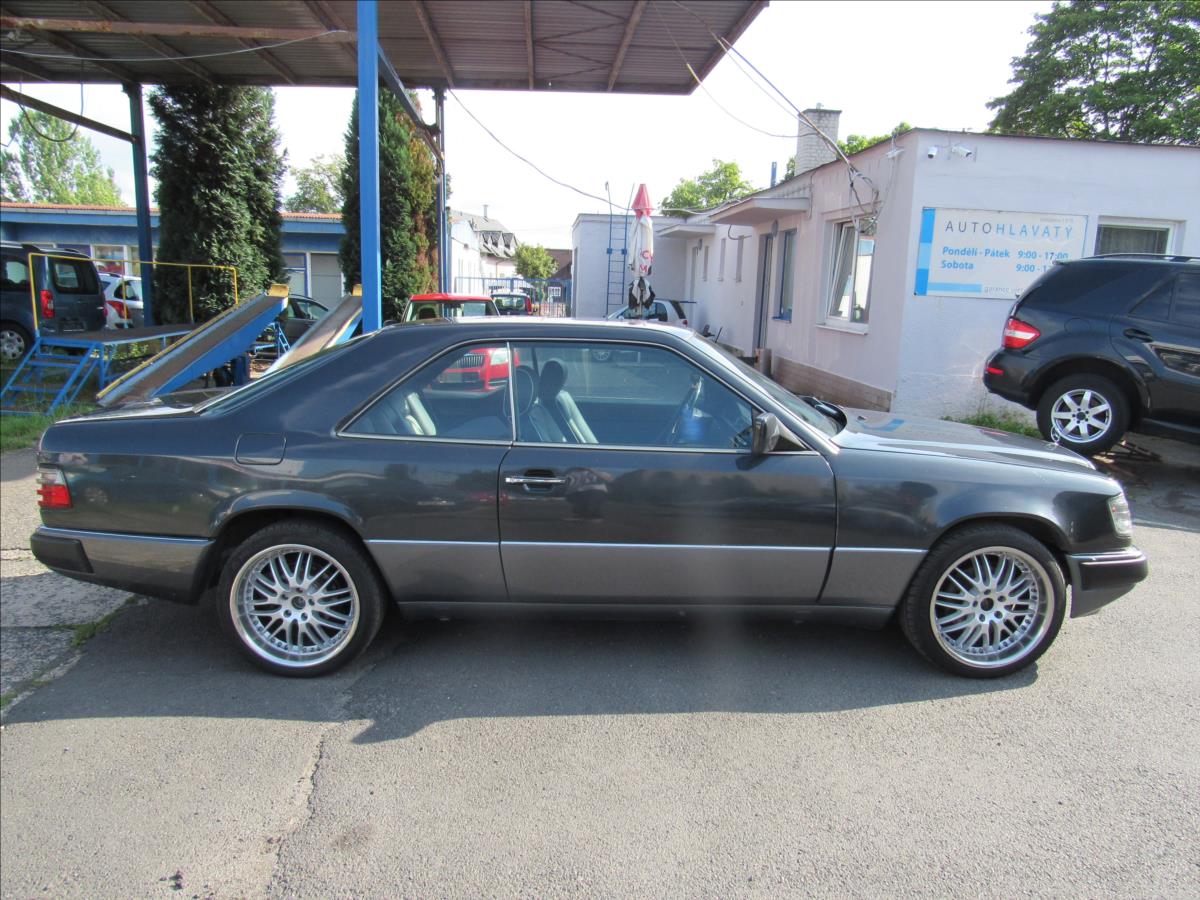 Mercedes-Benz Třídy E