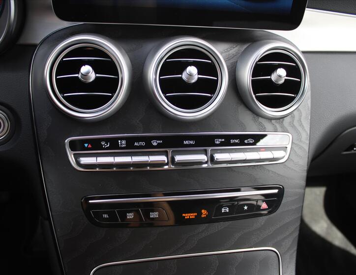 Mercedes-Benz GLC 25