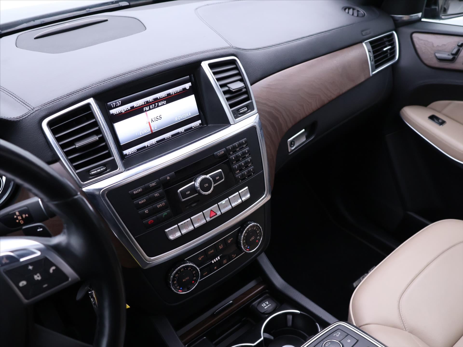 Mercedes-Benz GL