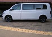 Volkswagen Caravelle 2