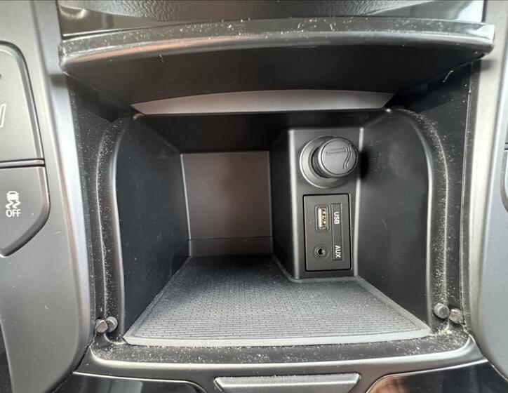 Hyundai i40 11