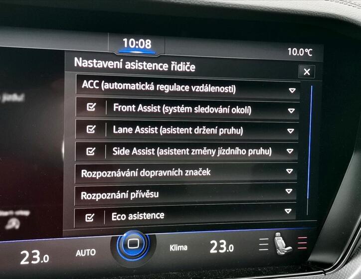 Volkswagen Touareg 19