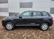 Volkswagen Touareg 6