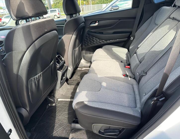 Hyundai Santa Fe 7