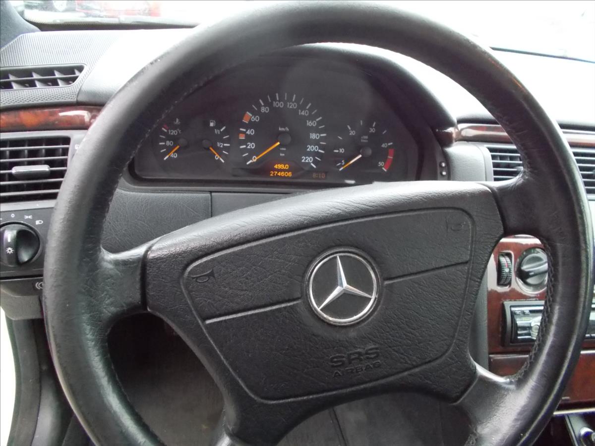Mercedes-Benz Třídy E
