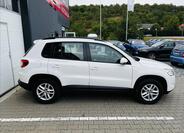 Volkswagen Tiguan 5